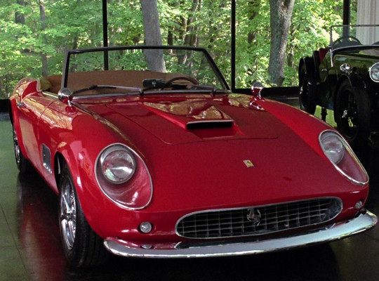  Ferrari      