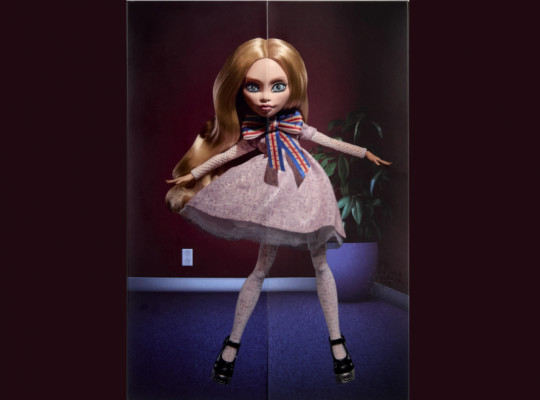  3ͻ     Monster High